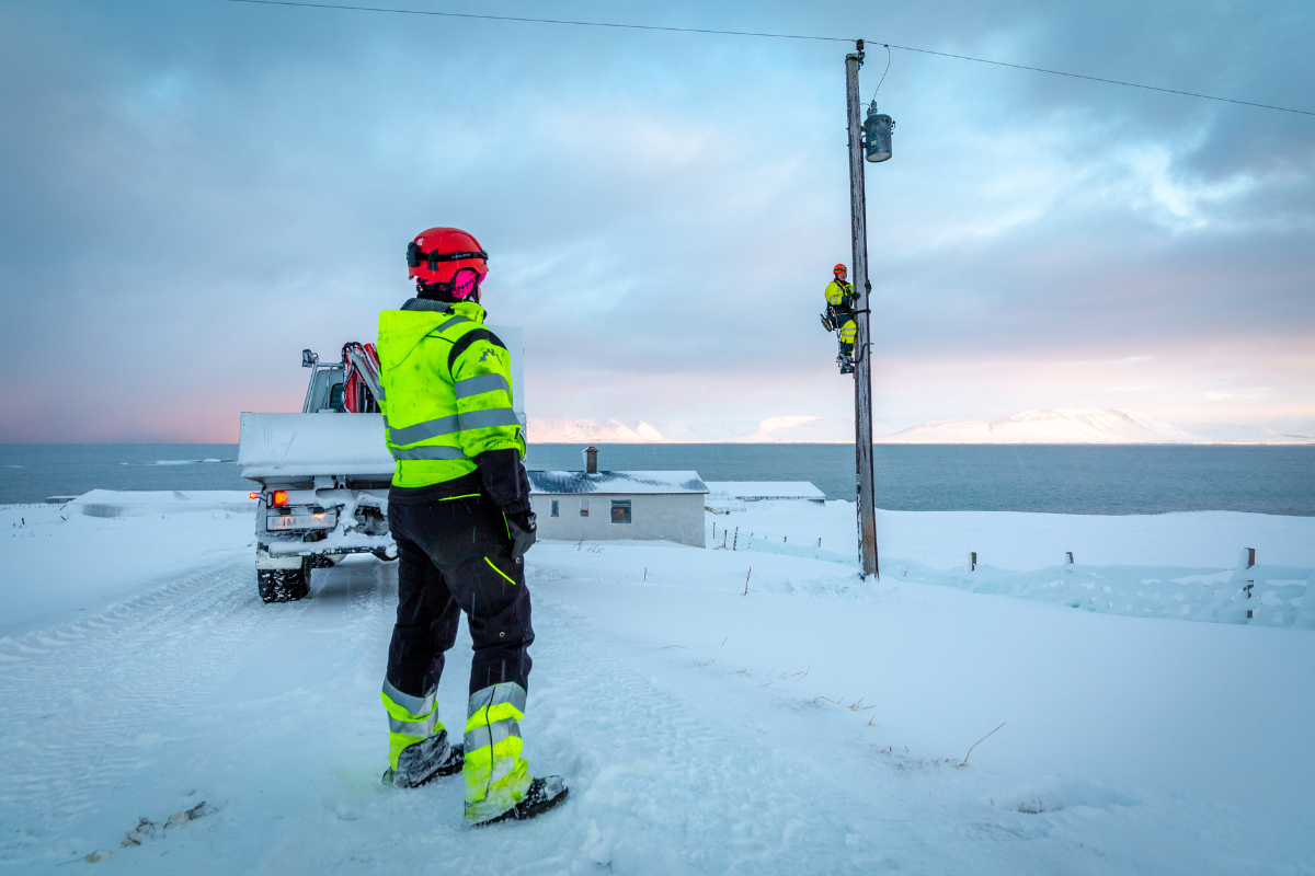 Starfsfólk framkvæmdaflokka og stjórnstöðvar er alltaf á vaktinni. 