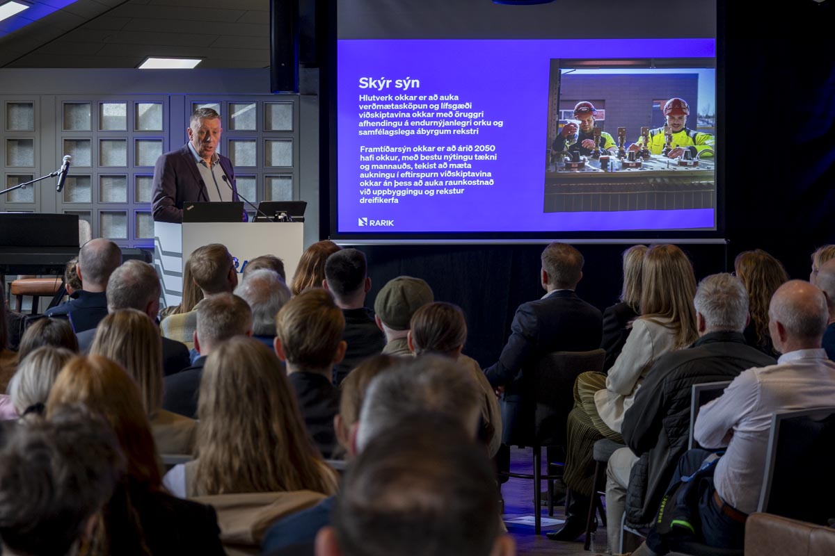 Mynd Magn&uacute;s &THORN;&oacute;r &Aacute;smundsson forstj&oacute;ri Rarik &aacute; Vorfundi Rarik 2026