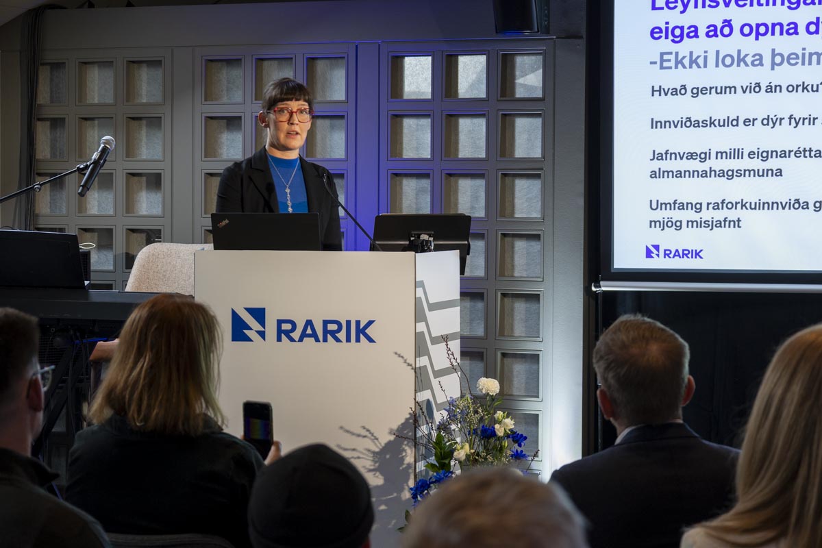 Mynd Silja R&aacute;n Steinberg Sigur&eth;ard&oacute;ttir, a&eth;sto&eth;arforstj&oacute;ri Rarik, &aacute; Vorfundi Rarik 2026